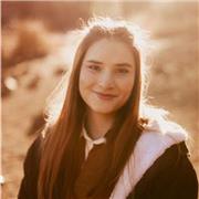 Bilingual tutor willing to help any student accomplish their academic goals